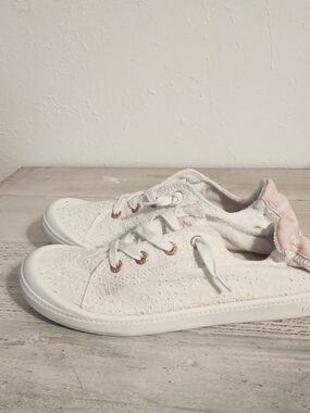 Roxy Bayshore  Sneaker Shoes Slip-on Closed Toe Canvas Natural Women's size 9